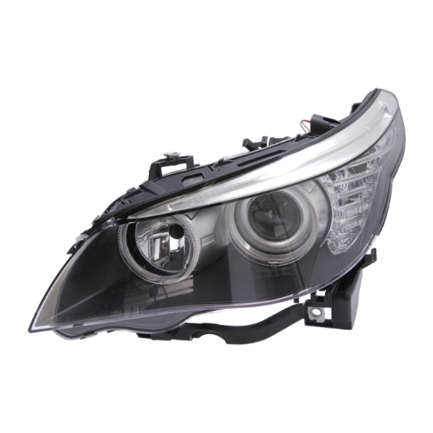 BMW 5 E60 E61 (07–10) Left Headlight – Halogen BMW 5 E60 E61 (07–10) Left Headlight – Halogen